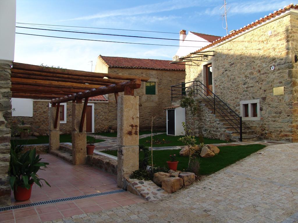 Casa Santa Catarina Otel Penha Garcia Dış mekan fotoğraf
