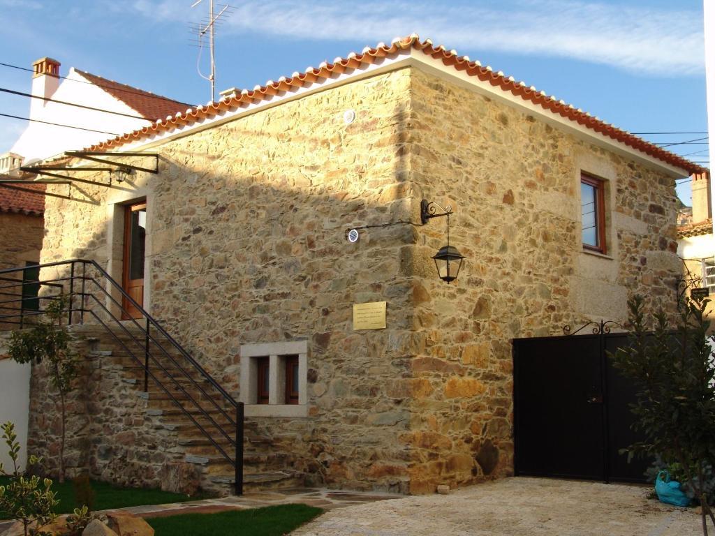 Casa Santa Catarina Otel Penha Garcia Dış mekan fotoğraf